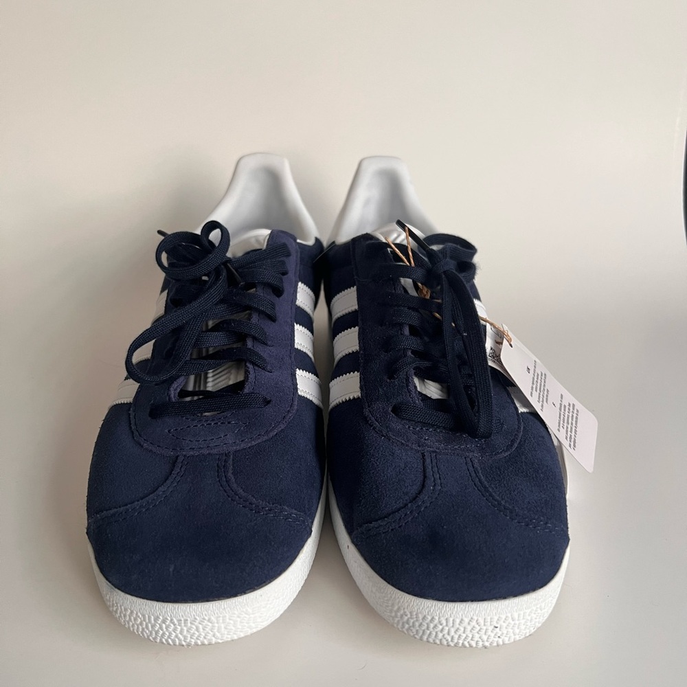 Adidas Women's Dark Blue and White Sneakers - Picture 2 of 8